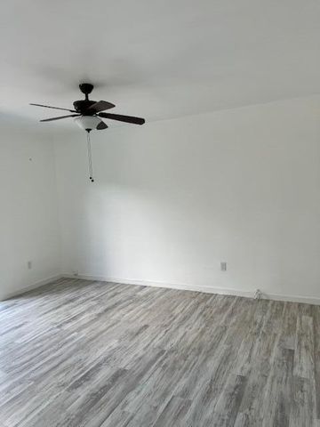 1171 Summit Trail Circle C, West Palm Beach, FL 33415