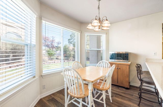 8717 Greenarbor Road NE, Albuquerque, NM 87122