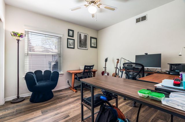 8717 Greenarbor Road NE, Albuquerque, NM 87122