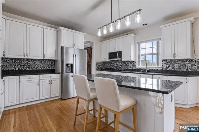 15 Dana Drive, Lafayette, NJ 07848