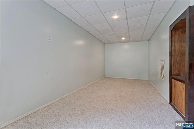 15 Dana Drive, Lafayette, NJ 07848