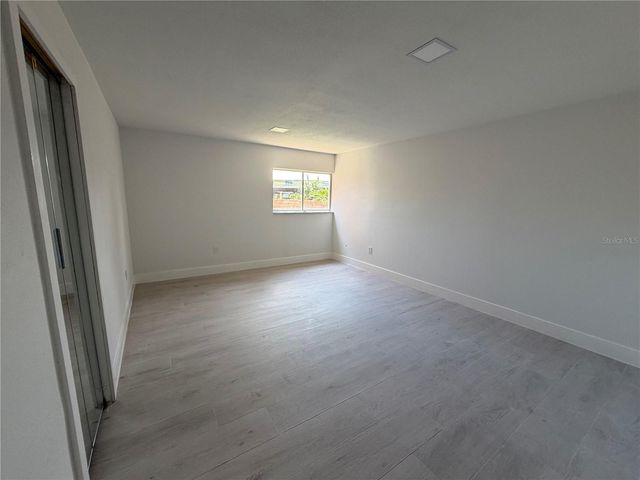 7400 SUNSHINE SKYWAY LANE S 105, St Petersburg, FL 33711