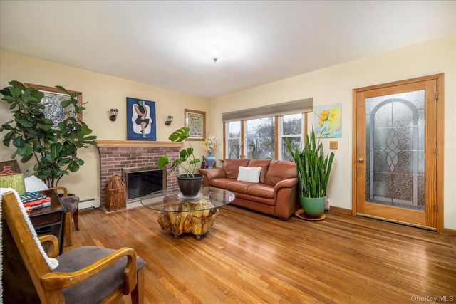 3305 4th Street, Oceanside, NY 11572