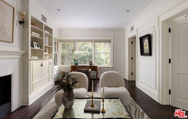 2041 Mandeville Canyon Road, Los Angeles, CA 90049