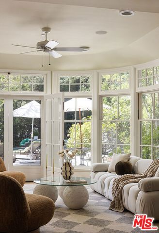 2041 Mandeville Canyon Road, Los Angeles, CA 90049