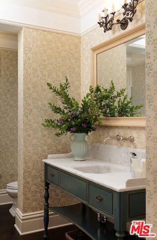 2041 Mandeville Canyon Road, Los Angeles, CA 90049