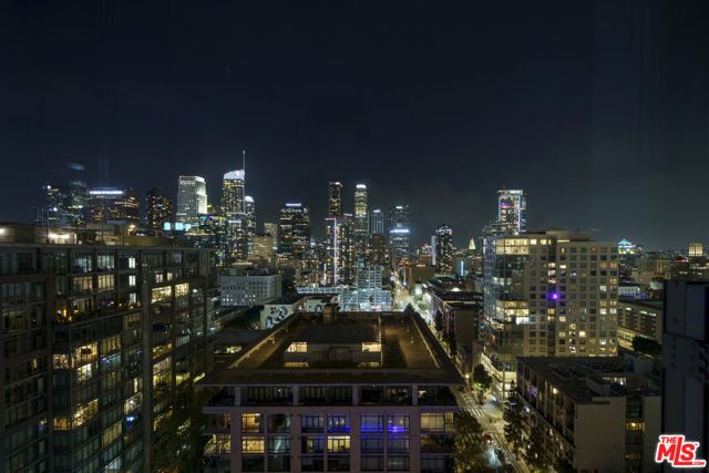 1155 S Grand Avenue 2109, Los Angeles, CA 90015