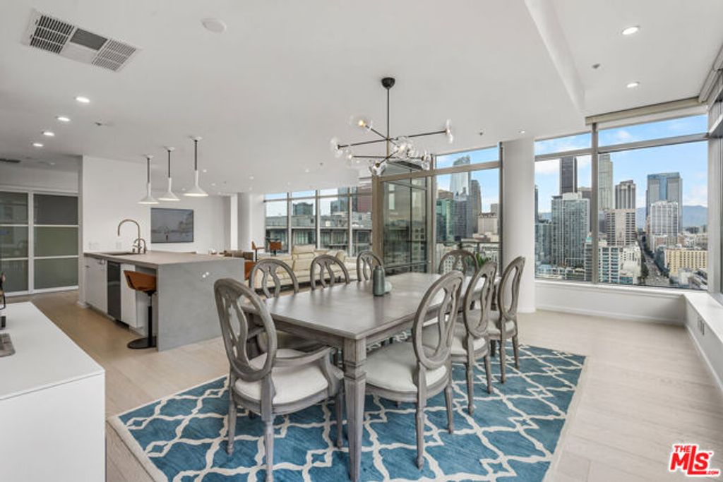 1155 S Grand Avenue 2109, Los Angeles, CA 90015