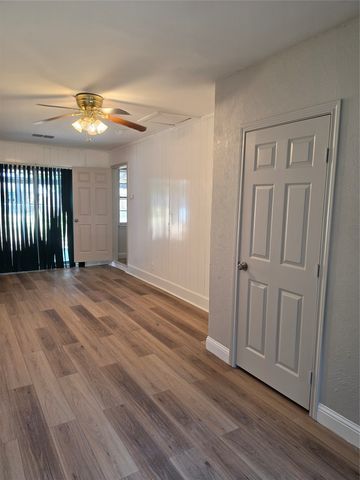 1007 Quincy Circle, Garland, TX 75040