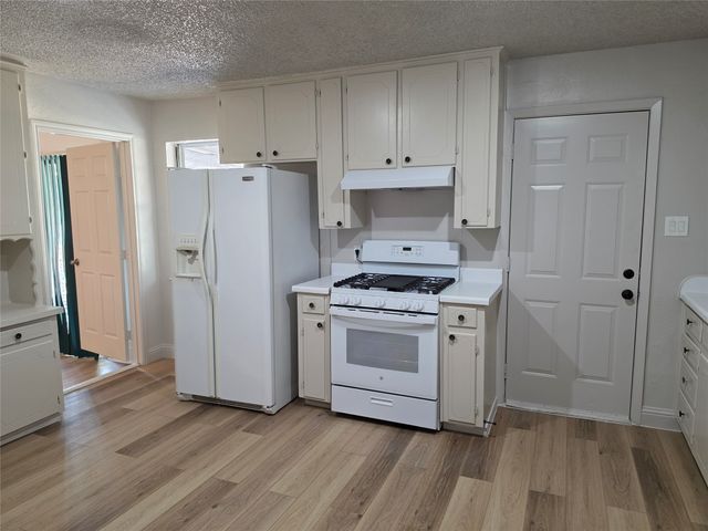 1007 Quincy Circle, Garland, TX 75040