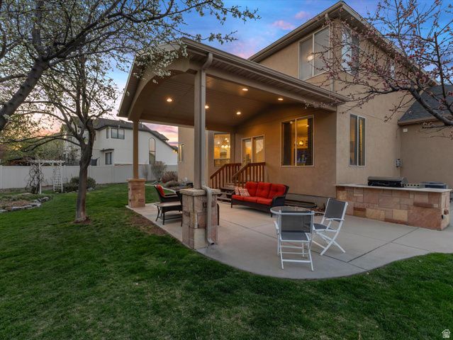 2943 W CURRENT CREEK DR, South Jordan, UT 84095