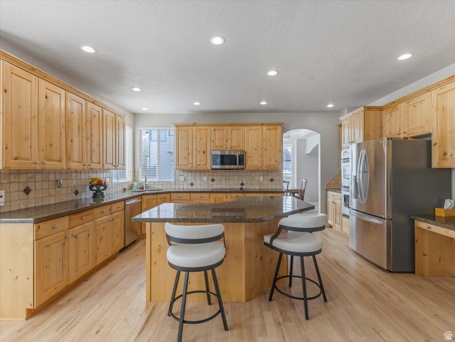 2943 W CURRENT CREEK DR, South Jordan, UT 84095
