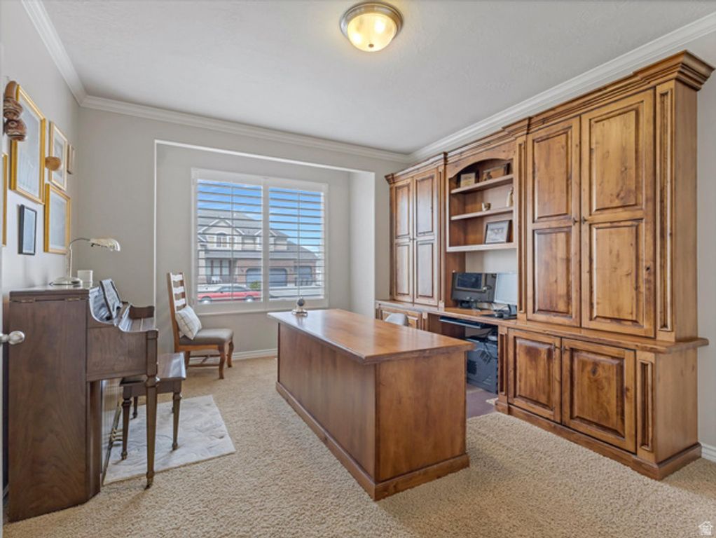 Image 15 of property listing at 2943 W CURRENT CREEK DR, South Jordan, UT 84095