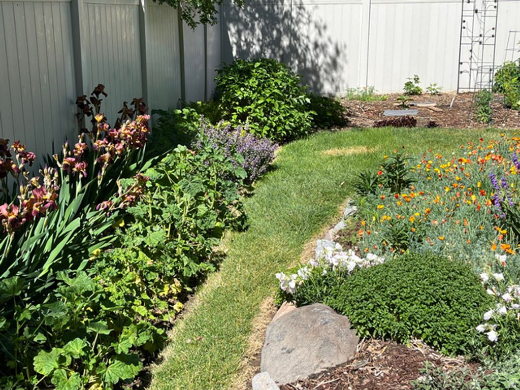 Image 61 of property listing at 2943 W CURRENT CREEK DR, South Jordan, UT 84095