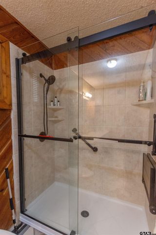 115 Lago Vista Ln, Jacksonville, TX 75766