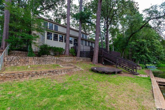 115 Lago Vista Ln, Jacksonville, TX 75766