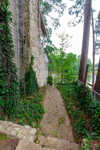 115 Lago Vista Ln, Jacksonville, TX 75766