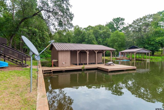 115 Lago Vista Ln, Jacksonville, TX 75766