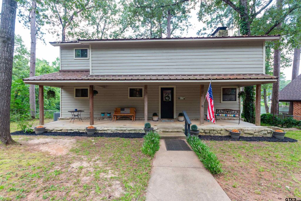 115 Lago Vista Ln, Jacksonville, TX 75766