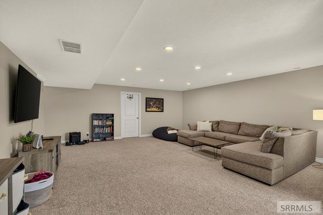 349 La Montagna Strada, Pocatello, ID 83201
