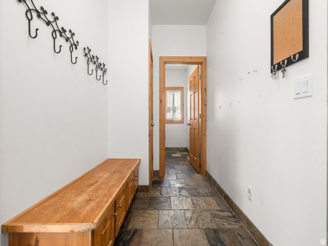 1092 S VALLEY SAGE DR, Springville, UT 84663