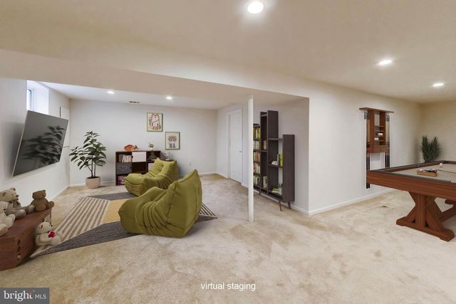 5125 KING DAVID BLVD, Annandale, VA 22003