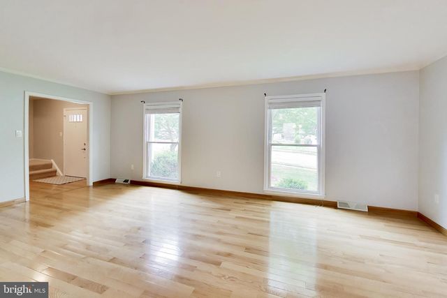 5125 KING DAVID BLVD, Annandale, VA 22003