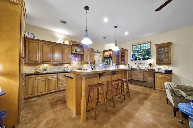 1923 Tucumcari Drive, Houston, TX 77090