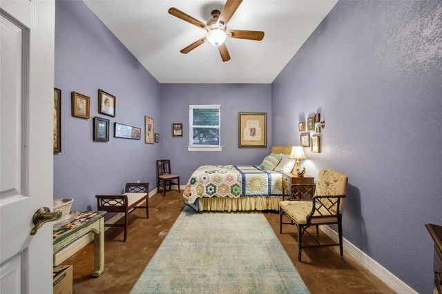 1923 Tucumcari Drive, Houston, TX 77090