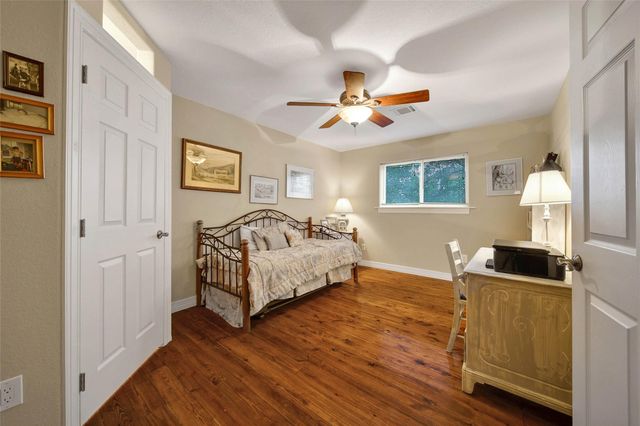 1923 Tucumcari Drive, Houston, TX 77090
