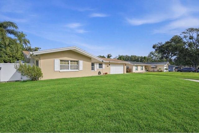 1658 FRUITWOOD DRIVE, Clearwater, FL 33756