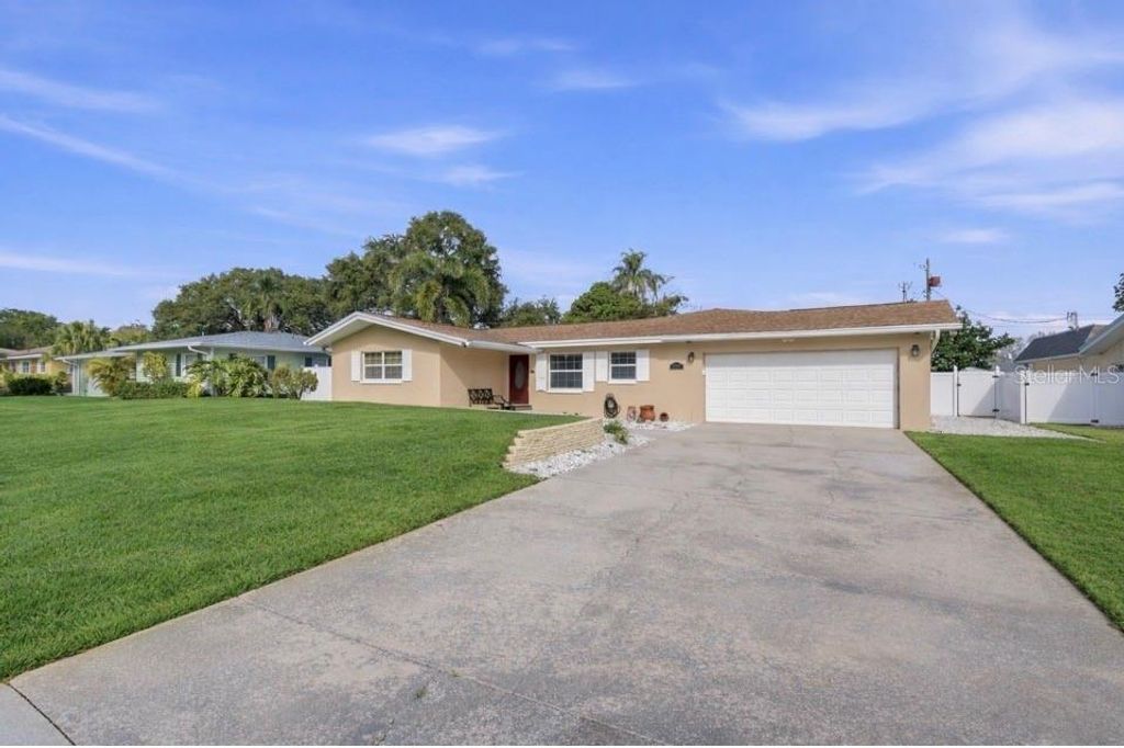 1658 FRUITWOOD DRIVE, Clearwater, FL 33756