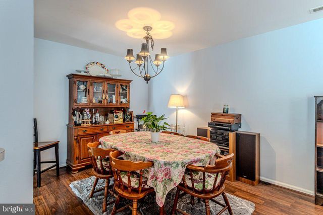 105 WHARTON RD, Mount Laurel, NJ 08054