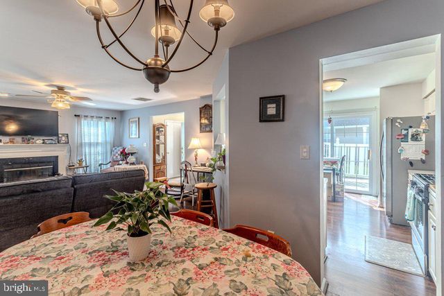 105 WHARTON RD, Mount Laurel, NJ 08054