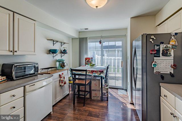 105 WHARTON RD, Mount Laurel, NJ 08054