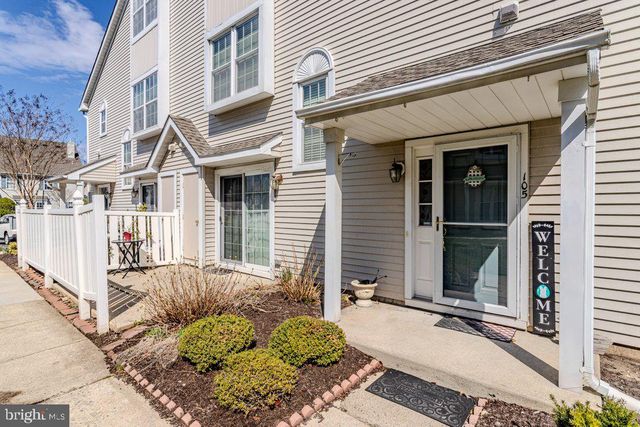 105 WHARTON RD, Mount Laurel, NJ 08054