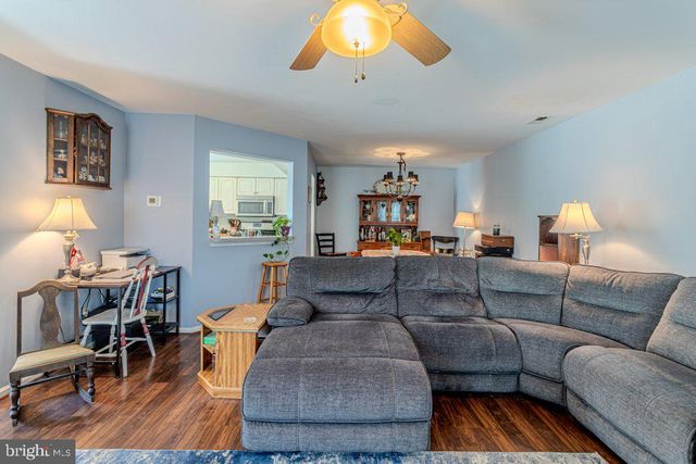 105 WHARTON RD, Mount Laurel, NJ 08054