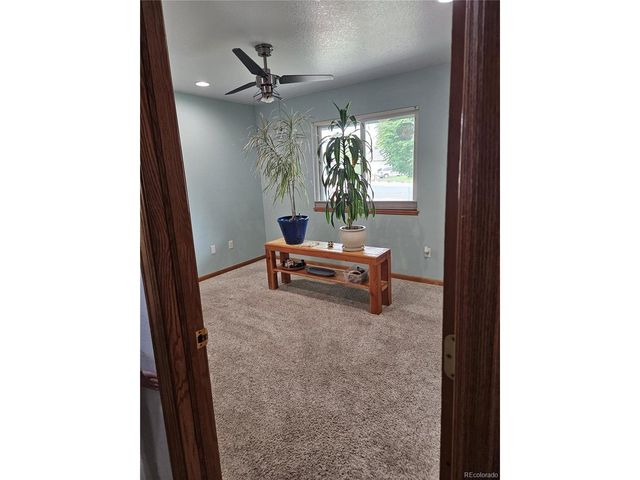 318 Riviera Ln, Johnstown, CO 80534