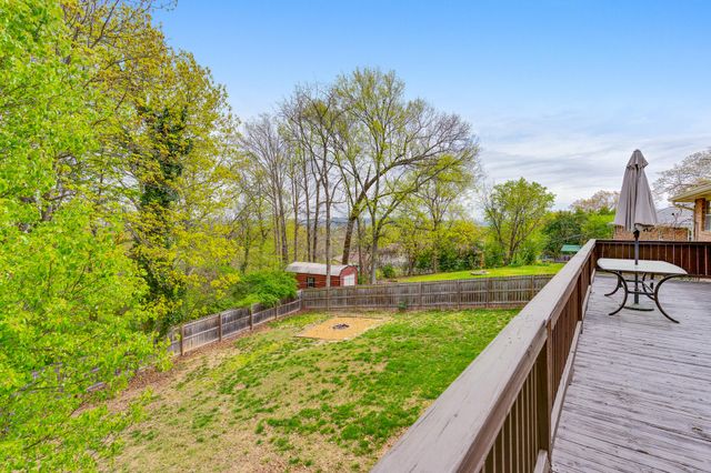 1325 Highland Road, Chattanooga, TN 37415