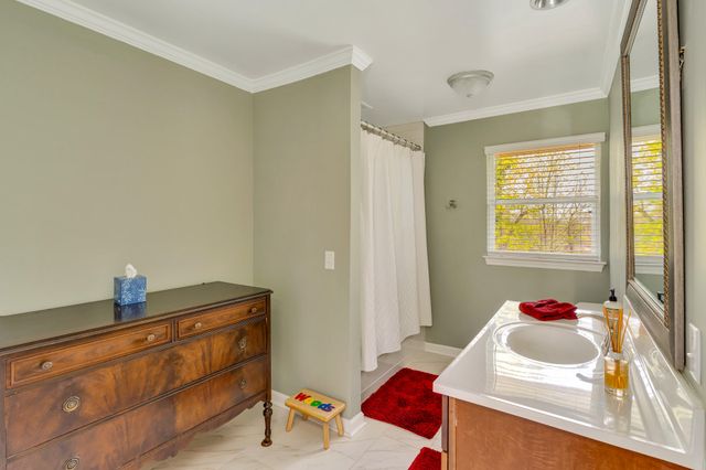 1325 Highland Road, Chattanooga, TN 37415