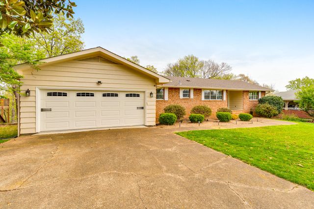 1325 Highland Road, Chattanooga, TN 37415