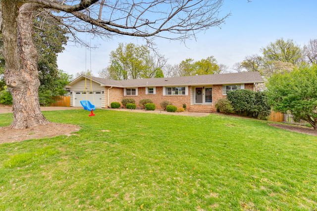 1325 Highland Road, Chattanooga, TN 37415