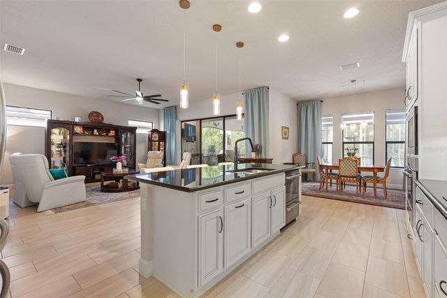 624 SOUTHLAKE DRIVE, Ormond Beach, FL 32174