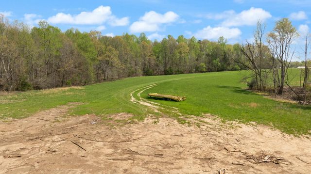 000 Martha Stockton Road, Albany, KY 42602