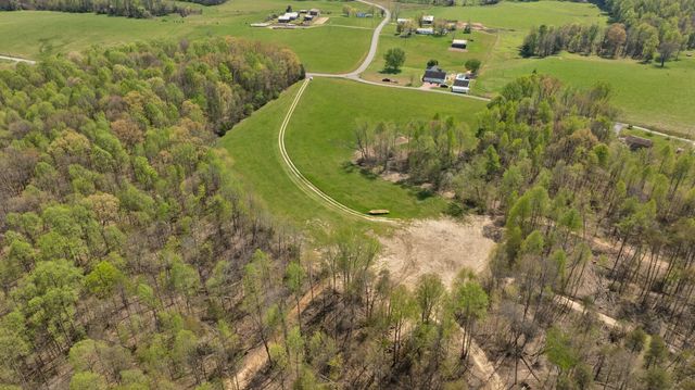 000 Martha Stockton Road, Albany, KY 42602