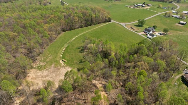 000 Martha Stockton Road, Albany, KY 42602