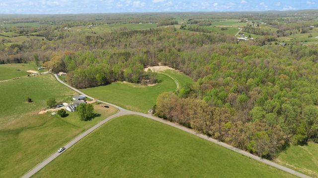 000 Martha Stockton Road, Albany, KY 42602