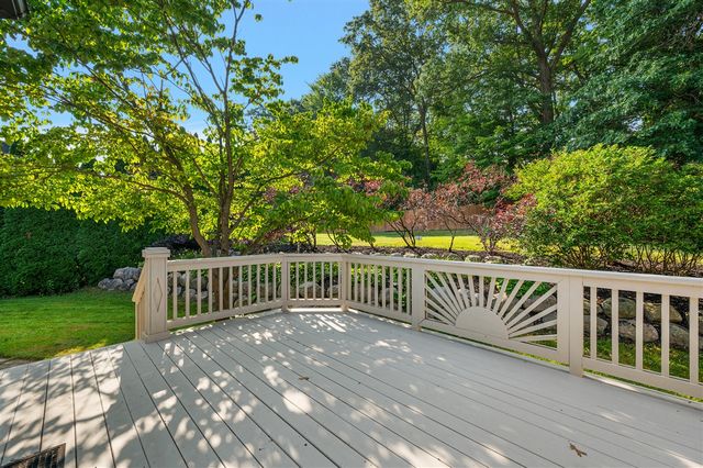 2342 Ivy Hill Drive, Commerce Twp, MI 48382