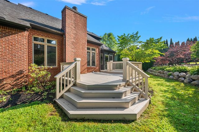 2342 Ivy Hill Drive, Commerce Twp, MI 48382