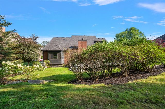 2342 Ivy Hill Drive, Commerce Twp, MI 48382